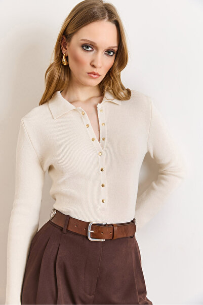 Olalook Women's Ecru Polo Collar Snap Detailed Soft Textured Sweater Kzk-1900...