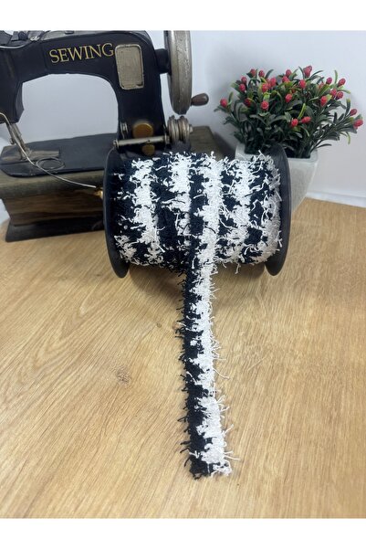 jasmina store Accesoriu elegant cu dungi alb-negru
