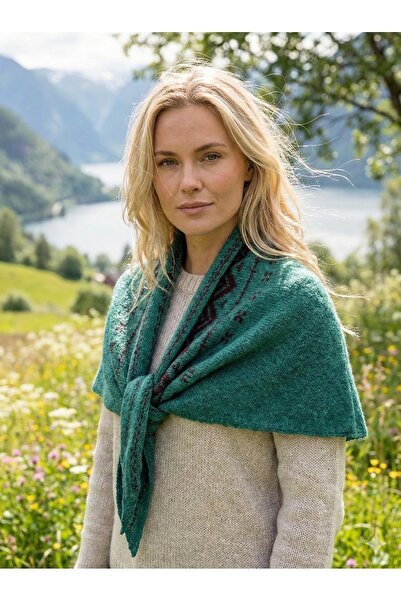 LAGRANGE Lagranze Triangle Healy Scarf