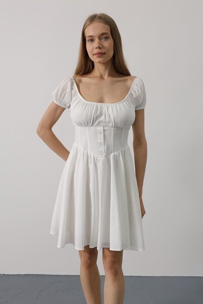 Trend Alaçatı Stili Γυναικείο Λευκό Μίνι Φόρεμα με Κορσέ στη Μέση VS00549