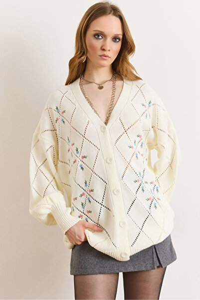 Olalook Women's White Embroidery Detailed Long Knit Cardigan Hrk-19000465