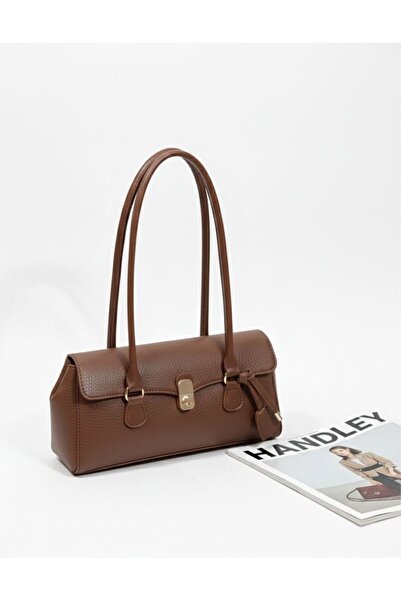 Handley Luxury Lock Detail Baguette Shoulder Bag