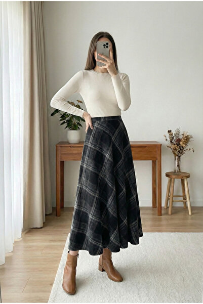 MODAQU Plaid Patterned Cashmere Flared Skirt - Black