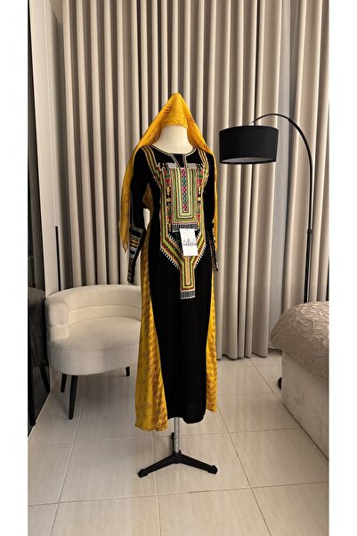 Nareen Fashion جلابية عسيرية أنيقة تجمع بين اللون الأصفر المشرق والأسود العمي...