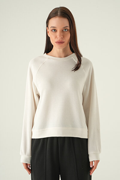 Rays 8271A Crew Neck Sweater Ecru