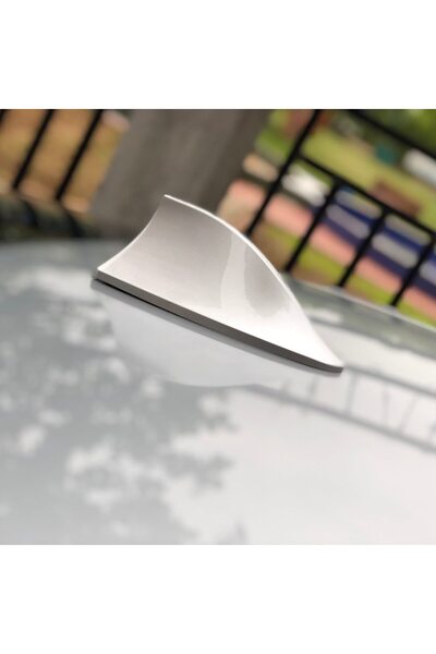OEM Active AM-FM Shark Tail Car Antenna Silver