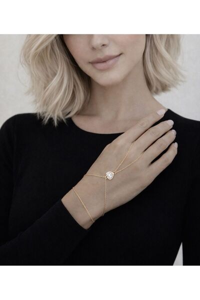 Sense of Atelier Lova Heart Shaped Stone Detailed Gold Şahmeran