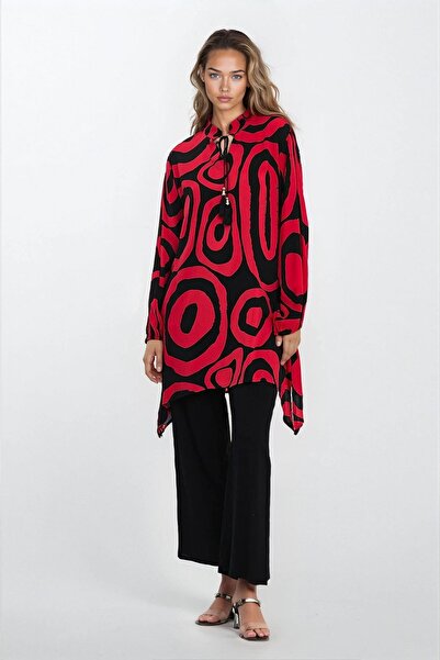 Trend Alaçatı Stili Дамски комплект от блуза и панталон с яка тип „дядо“ в че...