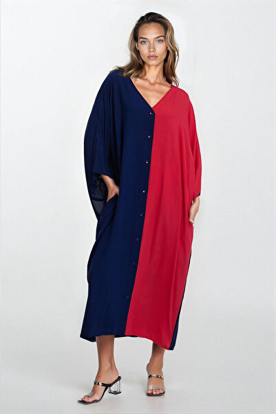 Trend Alaçatı Stili Kadın Kırmızı Önü Düğmeli Çift Cepli Büyük Beden Viskon E...