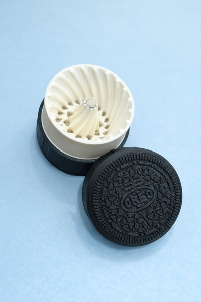 Onyx Bisküvi Tasarımlı Mıknatıslı Kapaklı Grender Tütün Öğütücü