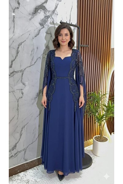 ainaqat aljawhara evening dress