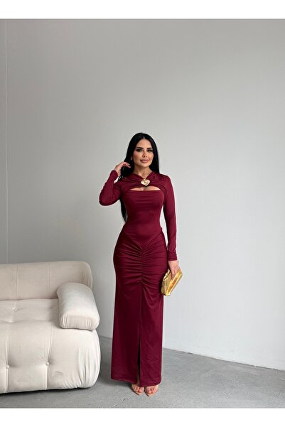 LİLA İSTANBUL Low-Cut Detailed Special Design Dress with Fish Tail Detail