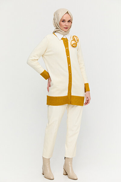 Setrms Çiçek Aplikeli Düğmeli Triko Hırka