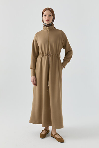 Tuğba Kolları Gizli Fermuar Detaylı Elbise - Vizon