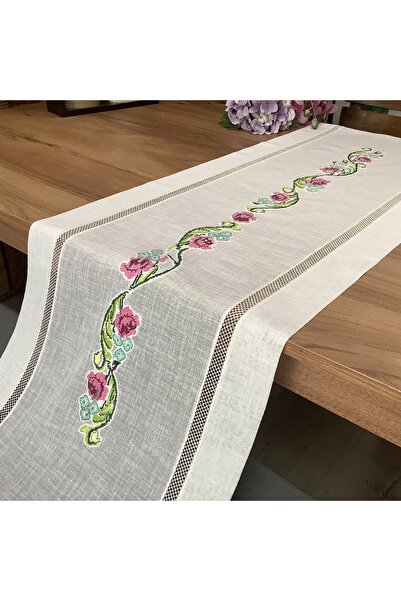 OYA home Kaneviçe İşleme Aplikeli Runner - 45*150 cm