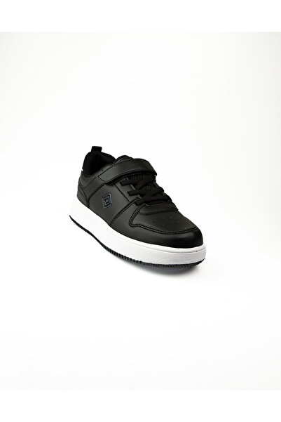 pepino 1603 حذاء رياضي للأولاد باللون الأسود