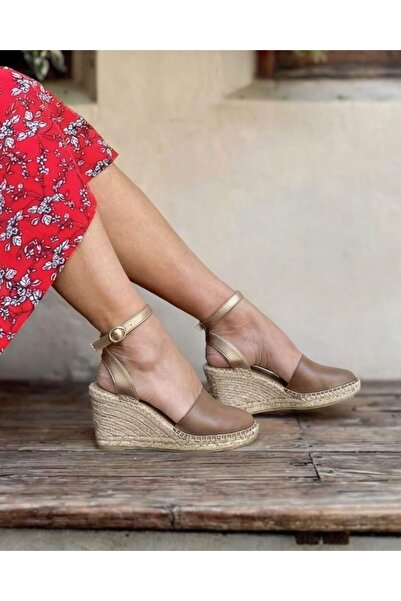 Shoeq حذاء كارلا إسبادريل ذو الكعب العريض