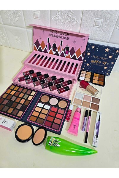 FOR LOVER مجموعه مكياج باصناف متعددة والوان مميزة