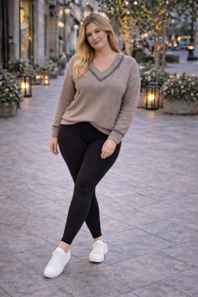 Butik Ayseba Kadın V Yaka Zincir Detaylı Büyük Beden Yumoş Kazak