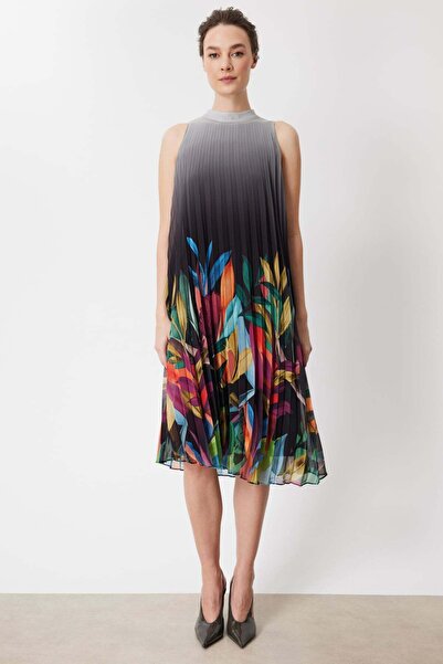 Mi Pret a Porter Mi Piliseli Sıfır Yaka Desenli Elbise