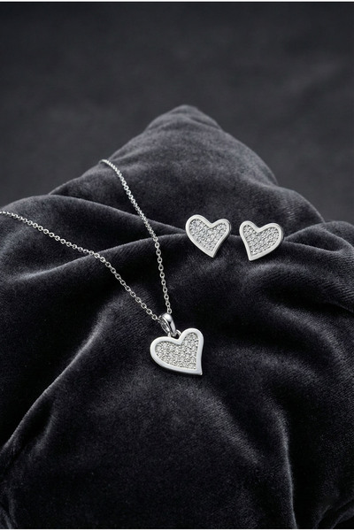 Roza Silver 925 Ayar Gümüş Rodyum Kaplama Zirkon Taşlı Minimal Asimetrik Kalp...