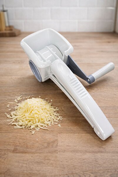 Bev Kitchen Plastic Hand-Cranked Chocolate, Walnut, Hazelnut, and Cheese Grat...