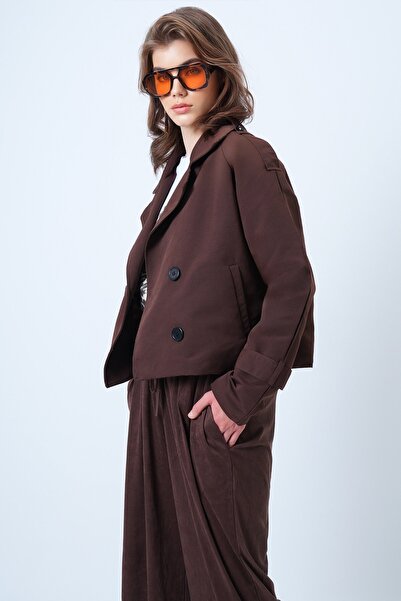 Trend Alaçatı Stili Jachetă trench scurtă maro pentru femei, cu guler dublu ș...