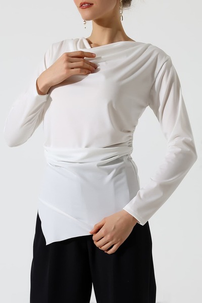 Sabr بلوزة ساندي ديجاجي ياكا فستان بتجاعيد مجمّعة بأكمام طويلة غير متماثلة - ...