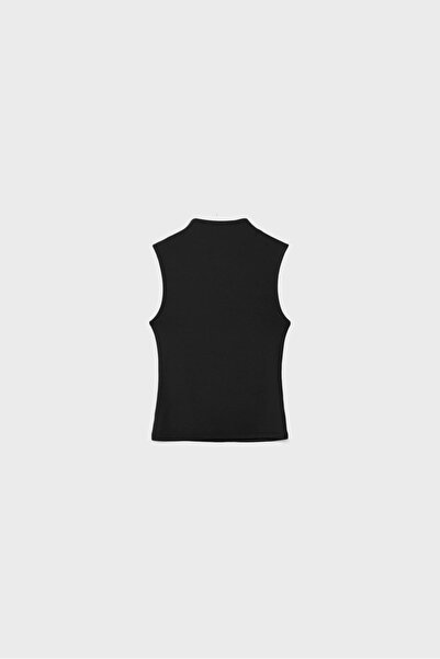 Stradivarius Sleeveless funnel neck T-shirt