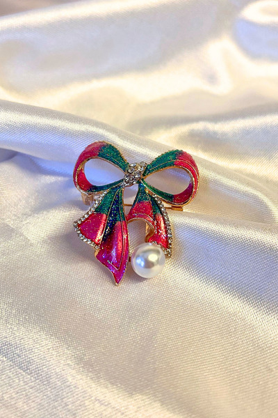 Luxe Loom Zarafetin Işıltısı Zirkon Taşlı İncili Pembe Ve Yeşil Renkli Kurdel...