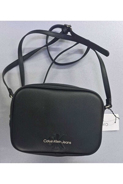 Calvin Klein BLACK SHOULDER BAG
