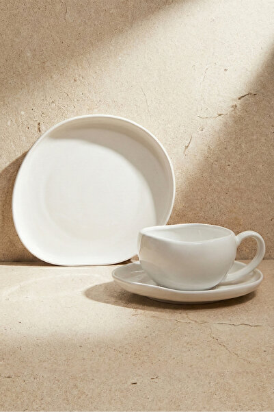 Perotti Roma 18 Piece Porcelain Cake and Tea Serving Set