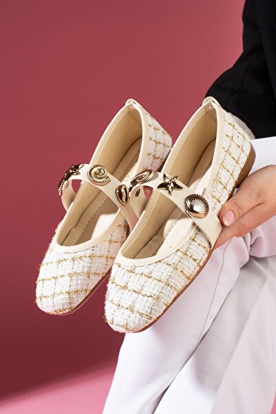 FUGA MODA Veneta Beige Glitter Fabric Sea Shell Star Accessory Banded Ballerinas