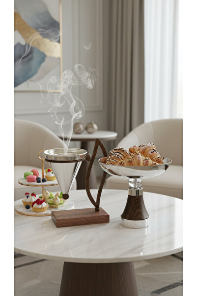 Generic Elegant fruit and dessert serving stand set, versatile