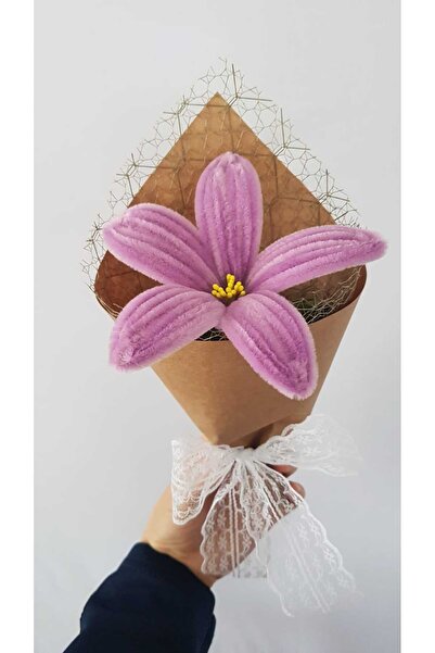 Badem Hediyecilik باقة زهور الزنبق المصنوعة يدويًا من الشنيل - زخرفية، لا تبه...