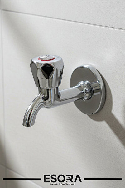 ESORA صنبور مرحاض من النحاس الكروم