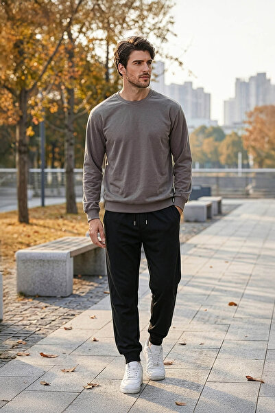 MARKAPIA Ανδρικό μαύρο φούτερ με ελαστικά πόδια