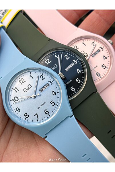 Q&Q ساعة يد بسوار من السيليكون باللون الأزرق، مقاومة للماء حتى ضغط 10 بار (من...