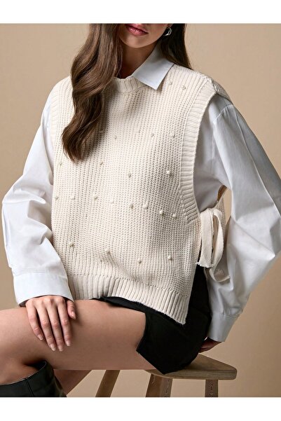 Genel Markalar Kadın Krem İnci Detaylı Süveter