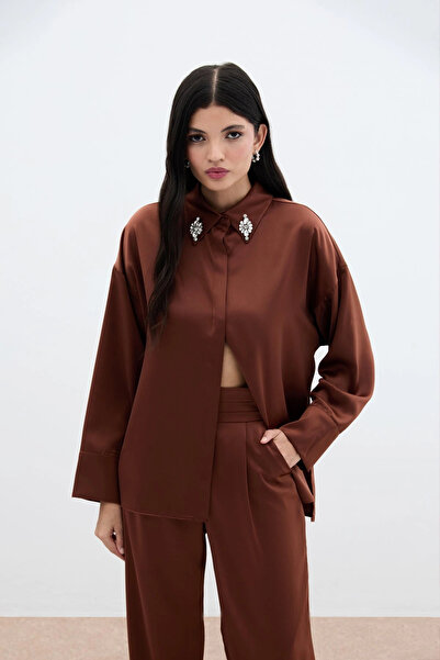Sateen Accessory Detailed Shirt - Brown