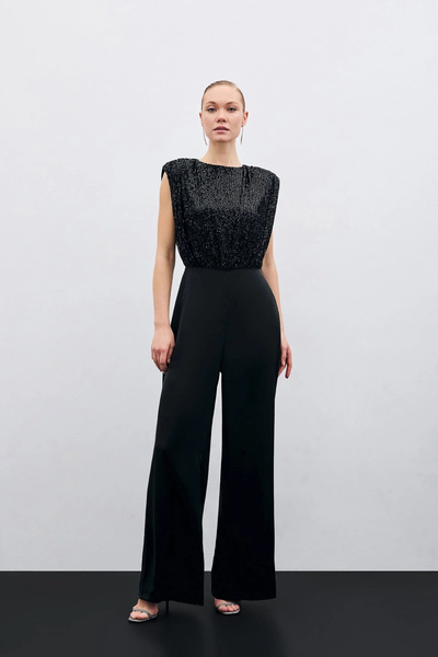 Sateen Flitrovaný saténový overal (černý)