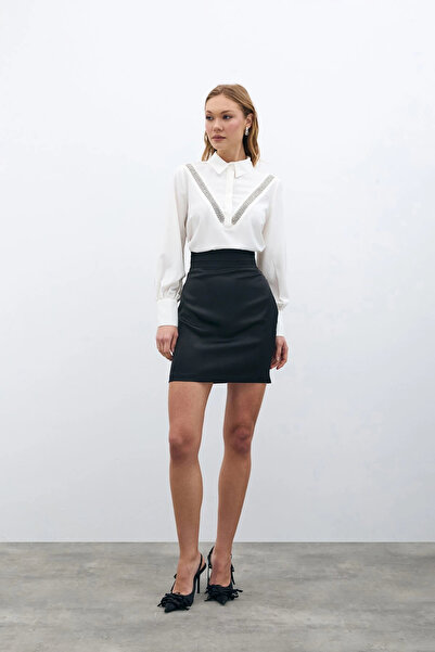 Sateen Екрю блуза - с аксесоар на райета