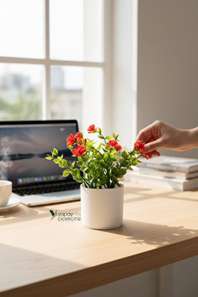 YAPAY ÇİÇEKÇİNİZ زهرة صناعية في وعاء صغير أبيض