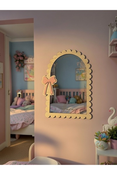 Pembe Ağaç Tasarım Atölyesi Kişiye Özel Pleksi Kız Çocuk Ayna Kurdale Çerçeve...