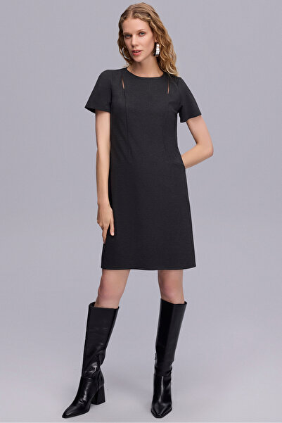 Naramaxx Yakası Pencere Detaylı Antrasit Elbise