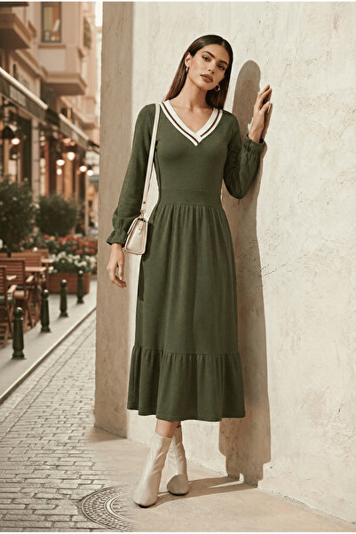 Avones Női kötöttáru, V-nyakú, hosszú ujjú gyapjú viszkóz midi hosszúságú ruh...