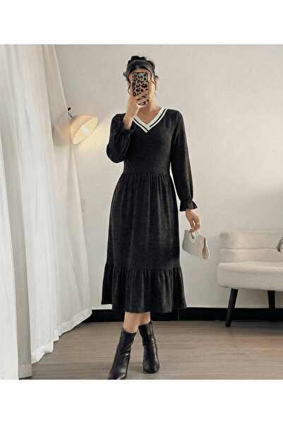 Avones فستان نسائي تريكو برقبة على شكل حرف V وأكمام طويلة من الصوف والفسكوز ب...