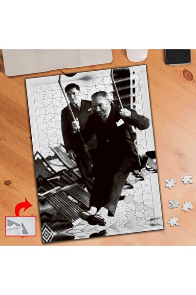 Asilmeydan Salıncakta Sallanan Atatürk 240 Parça Puzzle Yapboz Tablo-pz799