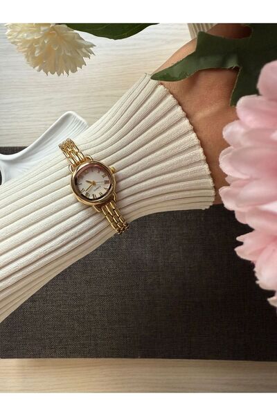 rubsey ساعة يد نسائية صغيرة الحجم ذات تصميم عتيق من المعدن