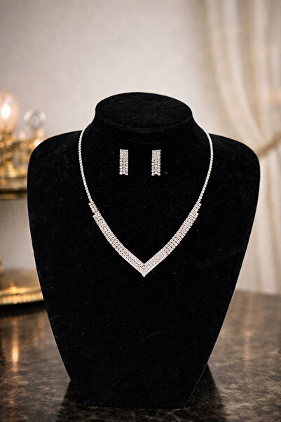 Perle Norie V Shaped Crystal Waterway Jewelry Set